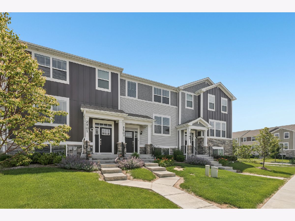 Condos & Townhomes For Sale The Crossings Of Mundelein Mundelein Illinois, 2703 Martini Street