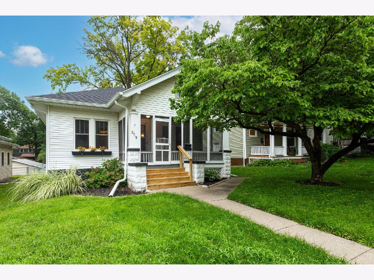  Sold Davenport Iowa, 2015 Tremont