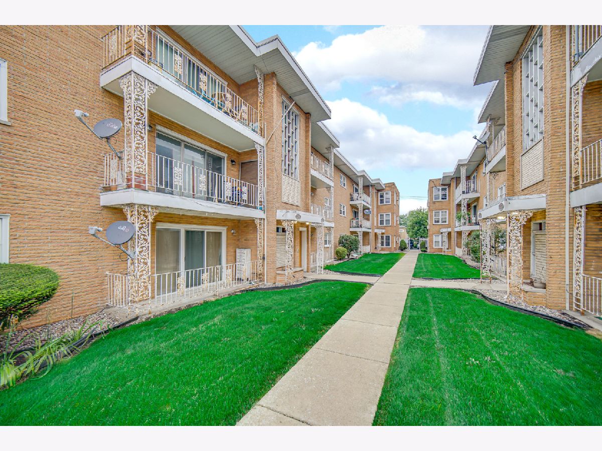  Rented Chicago Illinois, 2342 111th