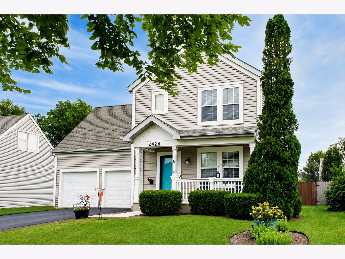 Townhomes & Homes For Sale Montgomery Crossings Montgomery Illinois, 2426 Montclair Lane