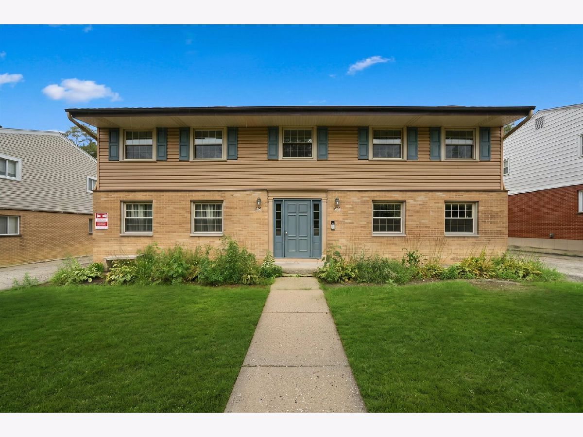  For Sale Vernon Hills Illinois, 625 Westmoreland Drive