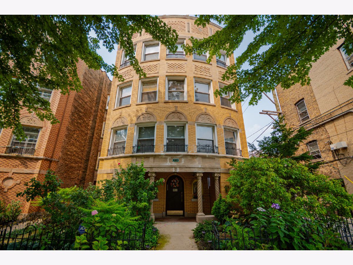  Rented Chicago Illinois, 7554 Claremont