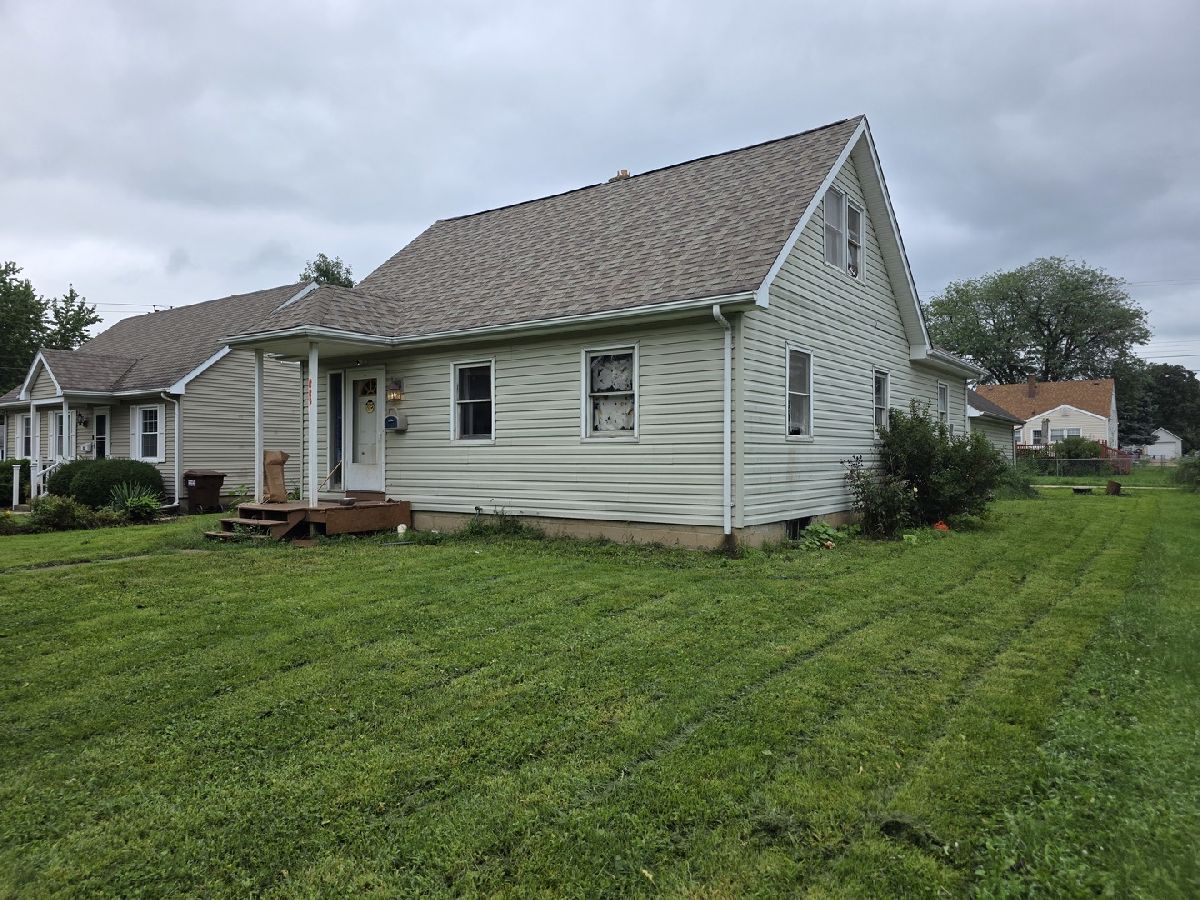  For Sale Rochelle Illinois, 845 12th Street