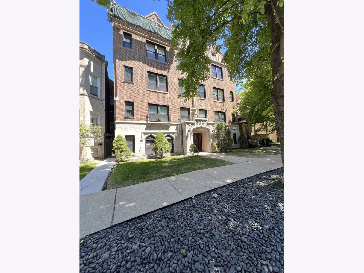  Rented Chicago Illinois, 4427 Seeley