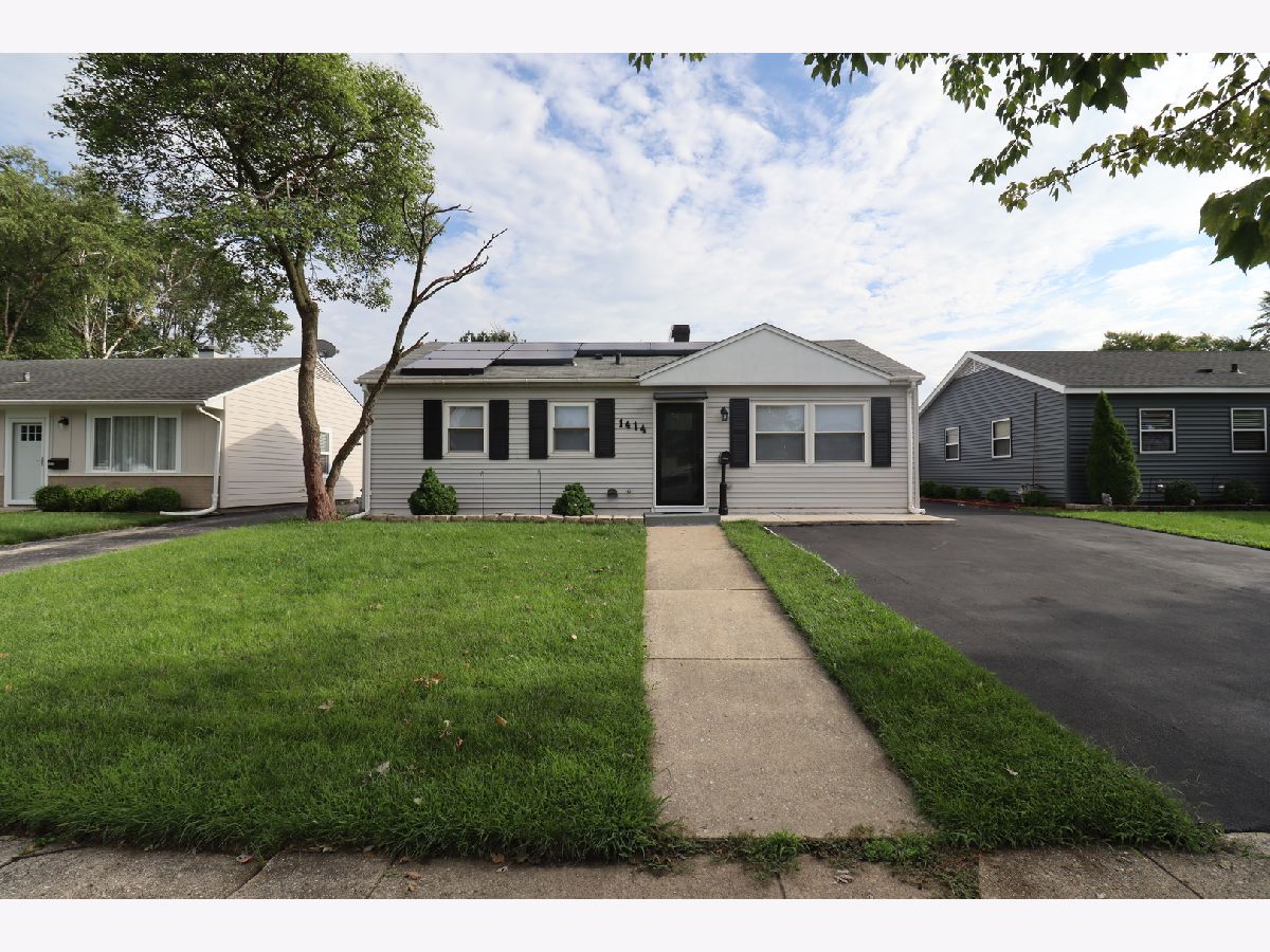 Homes For Sale Lincoln Crest Joliet Illinois, 1414 Boston Avenue