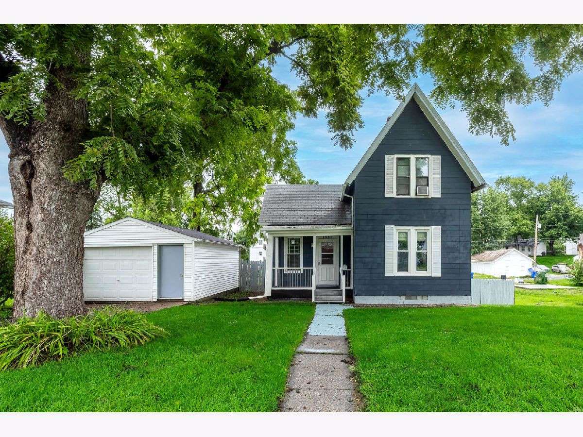  Sold Davenport Iowa, 1550 15th