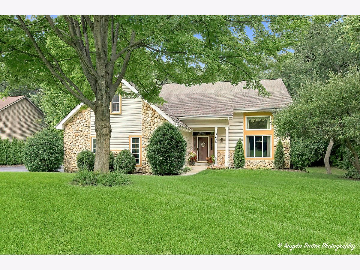  For Sale Island Lake Illinois, 3425 Burr Oak Lane