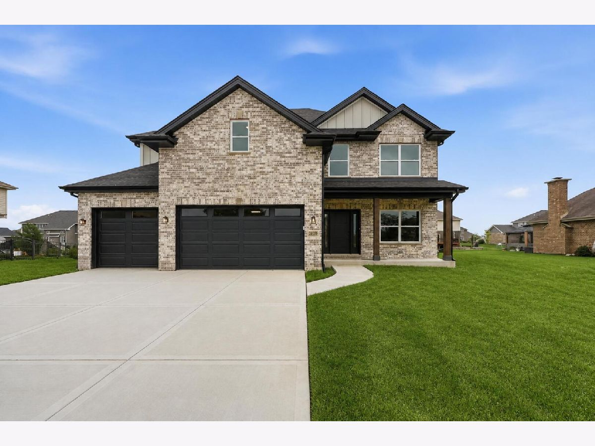 Homes For Sale Lakeview Estates Frankfort Illinois, 23039 Lakeview Estates Boulevard