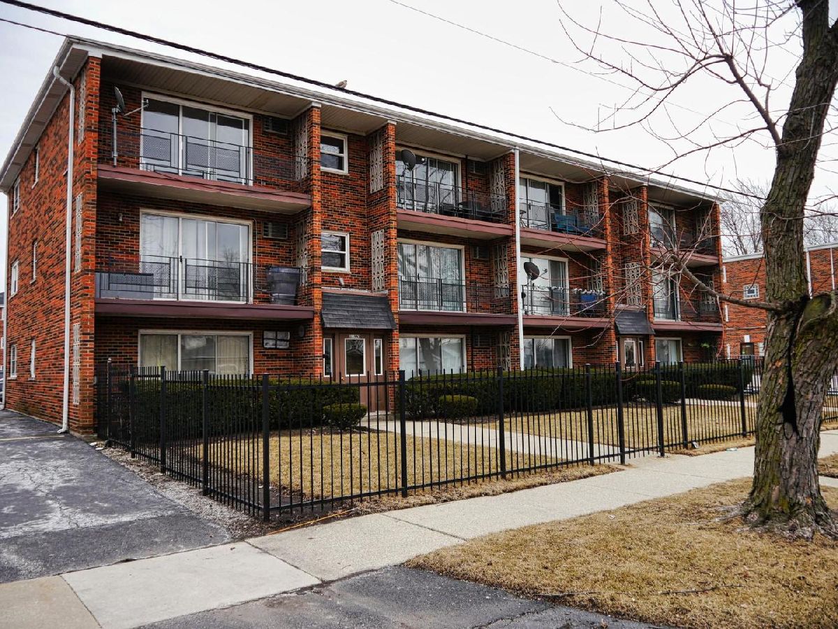  Rented Alsip Illinois, 11945 Hamlin