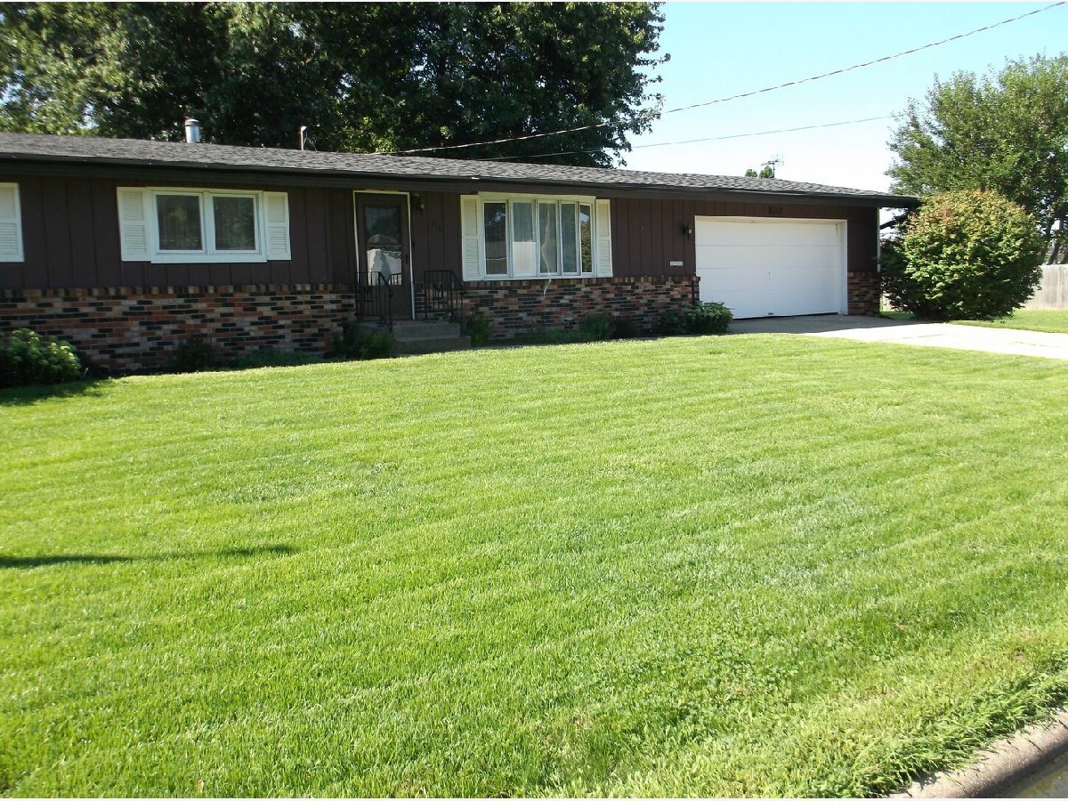  For Sale Princeton Illinois, 516 Orange Street
