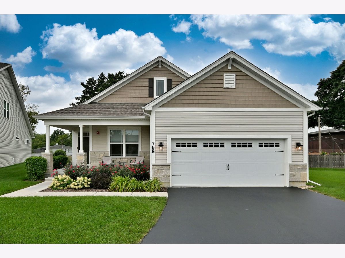 Homes & Condominiums For Sale Mill Creek Addison Illinois, 768 Eagle Court
