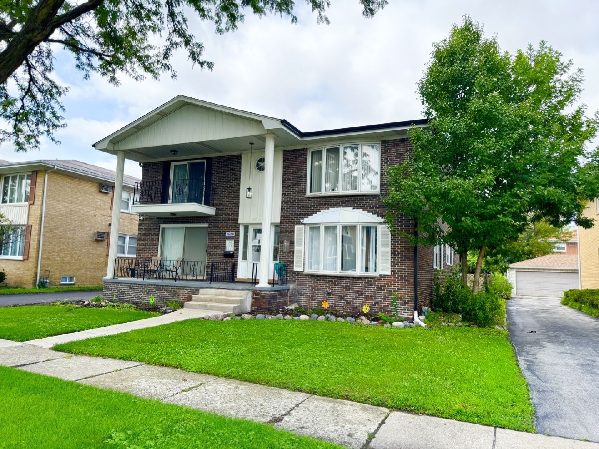  For Rent Brookfield Illinois, 4528 Elm