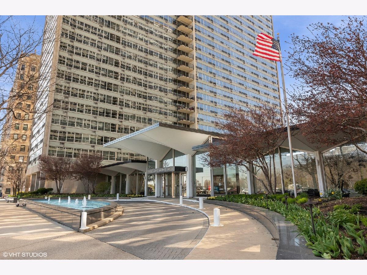  Rented Chicago Illinois, 3550 Lake Shore