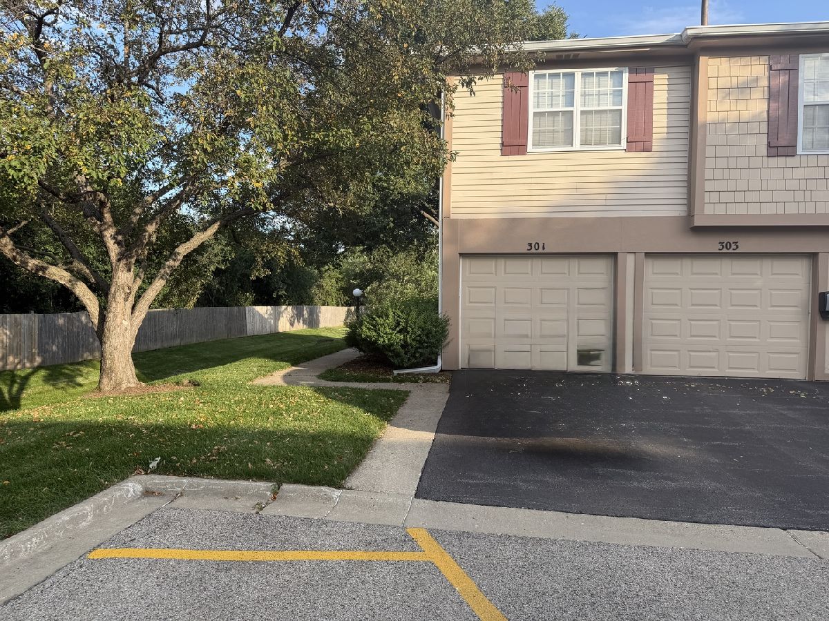  For Rent Vernon Hills Illinois, 301 Cherrywood