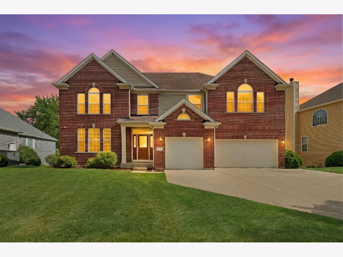  For Sale Antioch Illinois, 1015 Timber Lake Drive