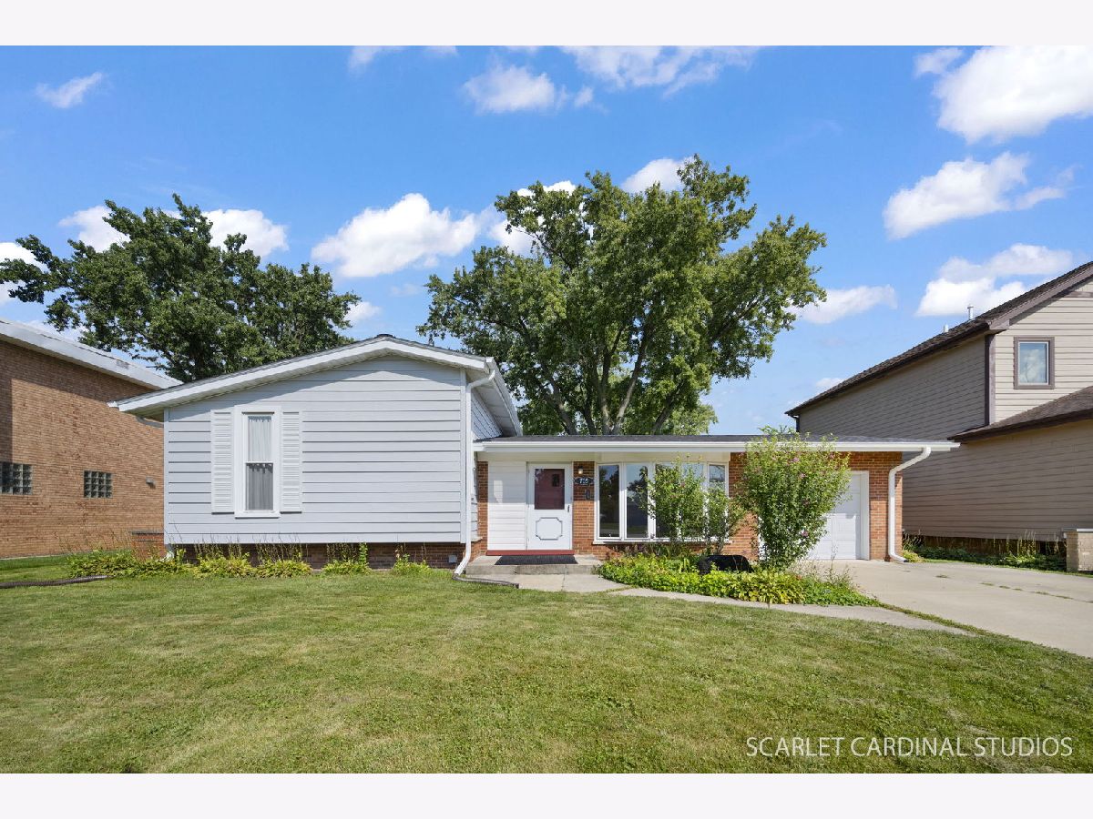  For Sale Lombard Illinois, 705 School Street