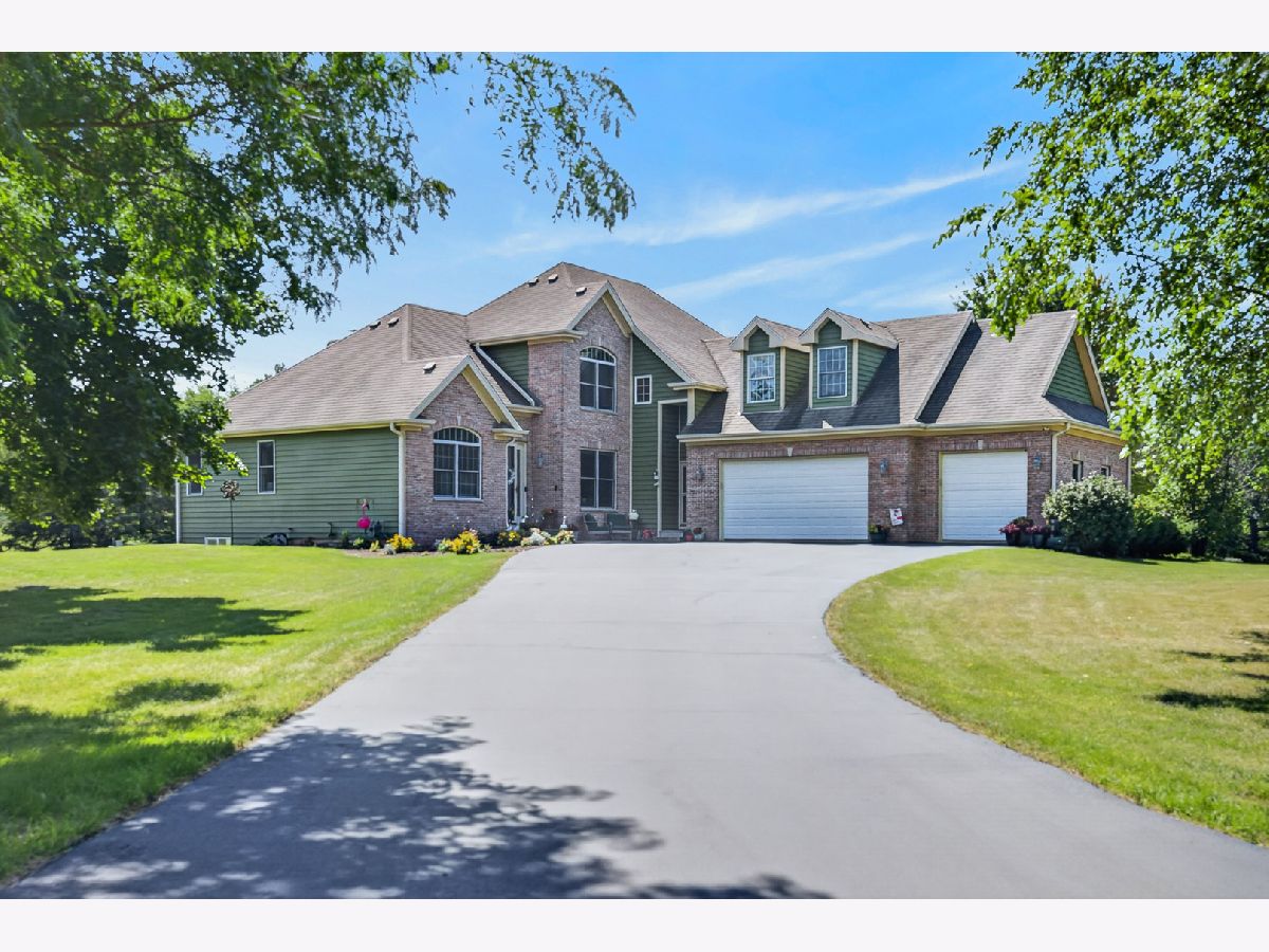  For Sale Marengo Illinois, 7202 Paulson Drive
