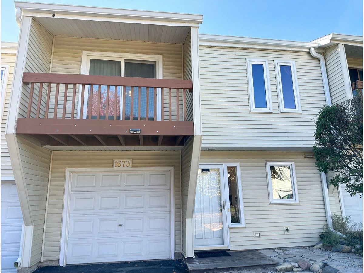  For Sale Naperville Illinois, 1673 Cove Court