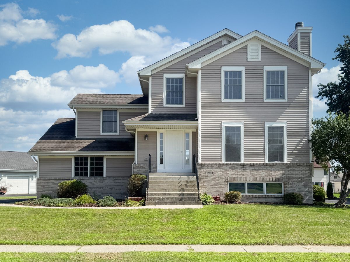  For Sale Loves Park Illinois, 12297 Paisley Drive