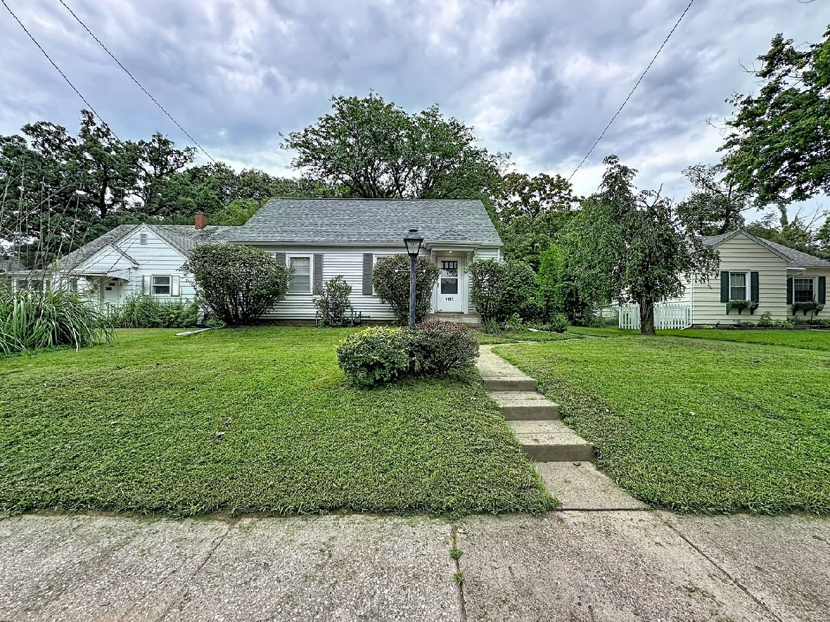 Homes For Sale Stadium Hill Rock Island Illinois, 2117 23rd Avenue