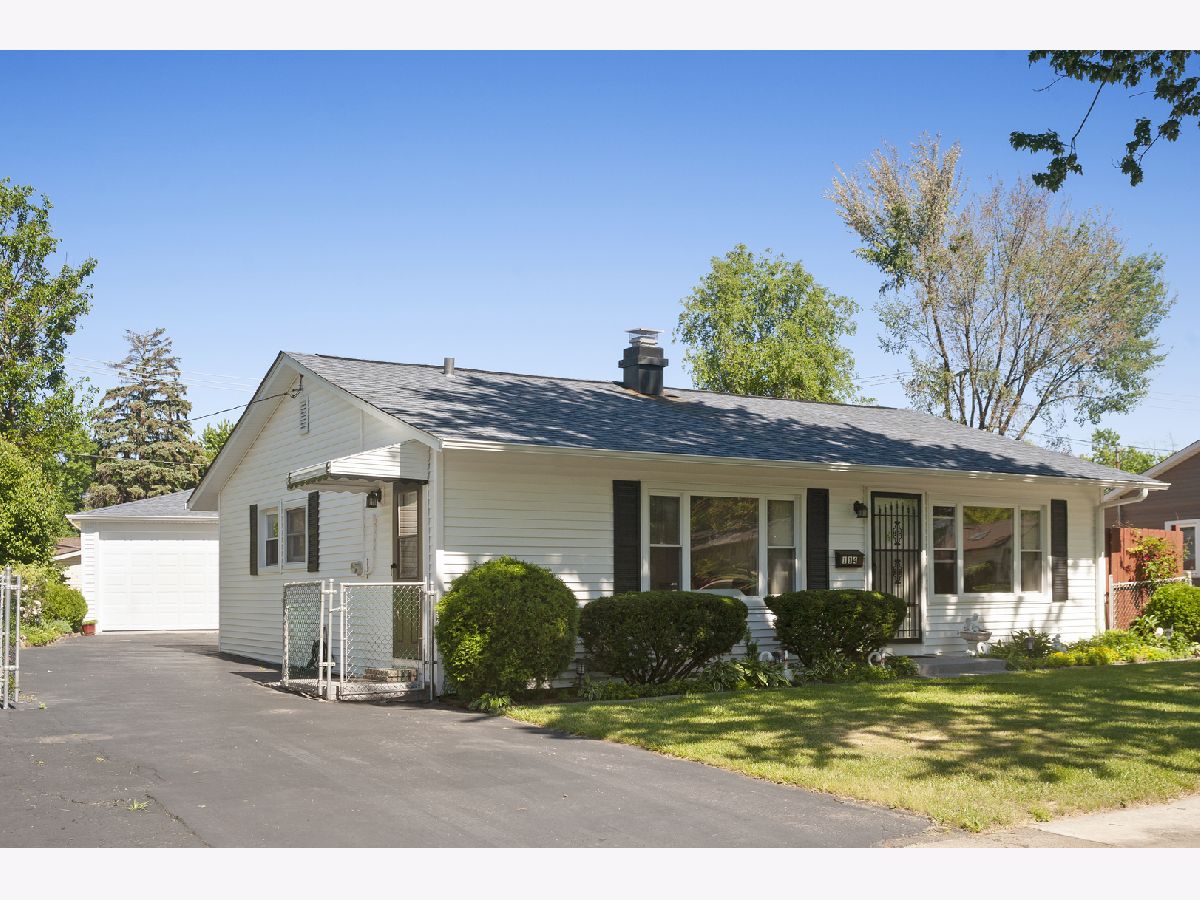  Rented Streamwood Illinois, 114 Mccabe