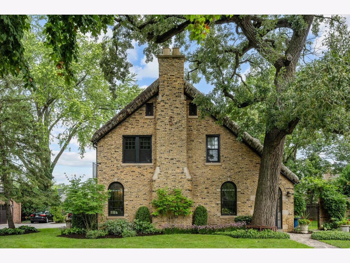  For Rent Libertyville Illinois, 404 Laurel