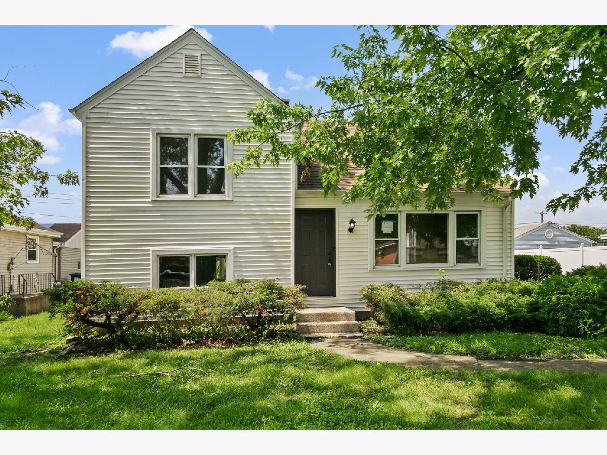  For Sale Bridgeview Illinois, 7742 Oketo Avenue