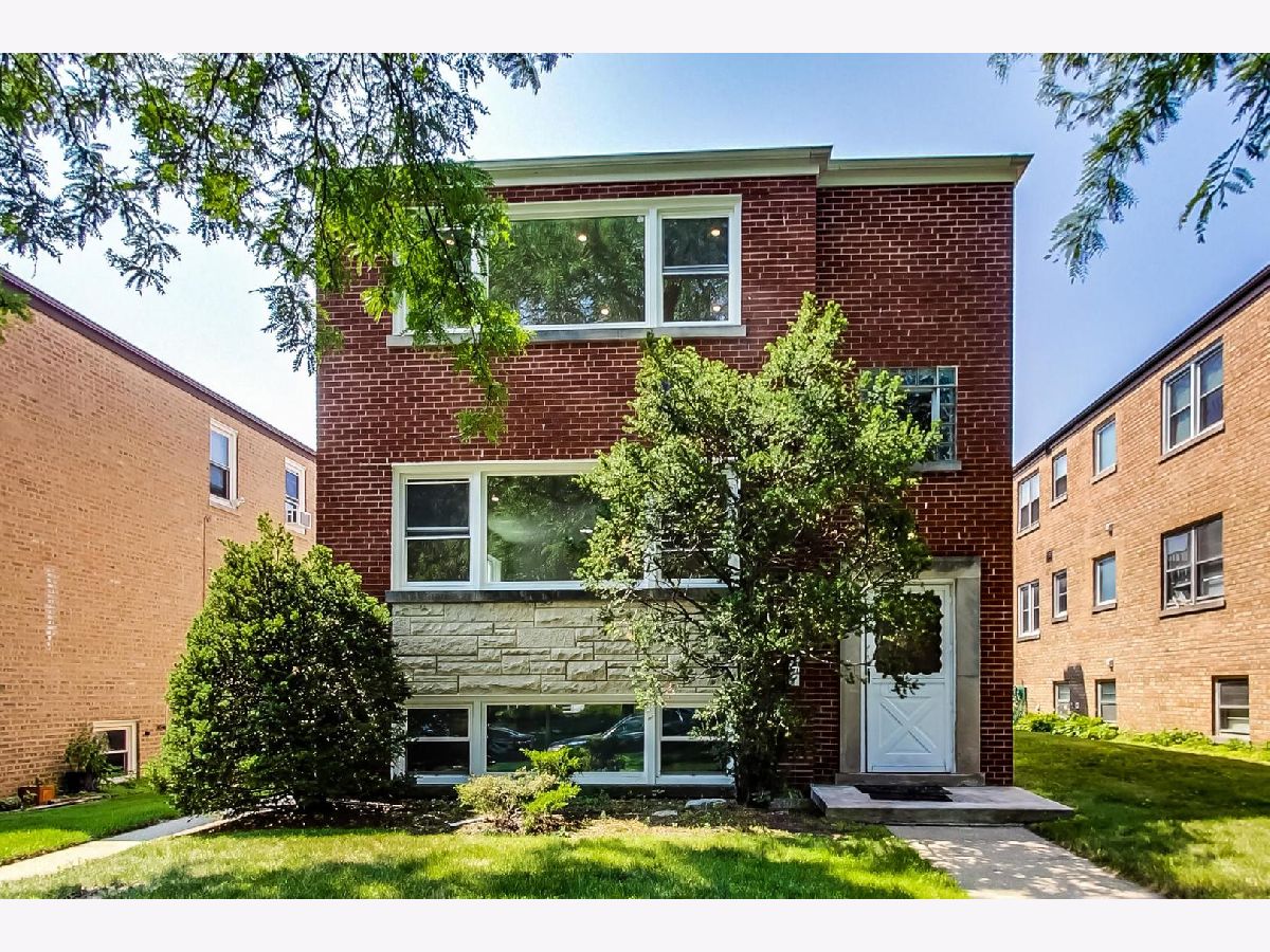  For Rent Skokie Illinois, 4821 Crain
