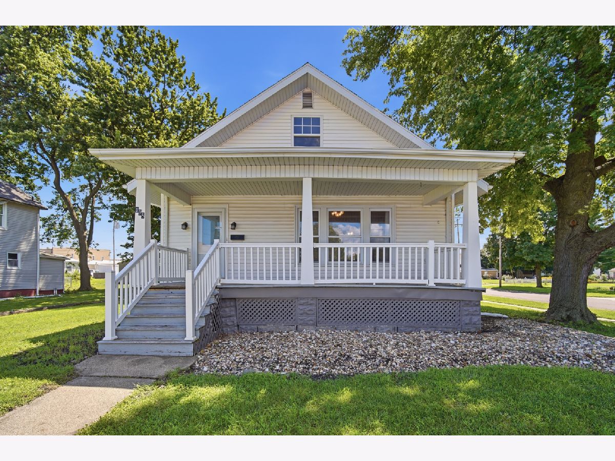  For Sale El Paso Illinois, 198 First Street