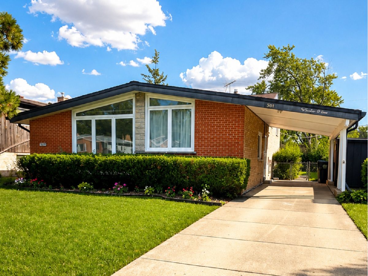 Homes For Rent Greenwood Estates Niles Illinois, 8501 Normal