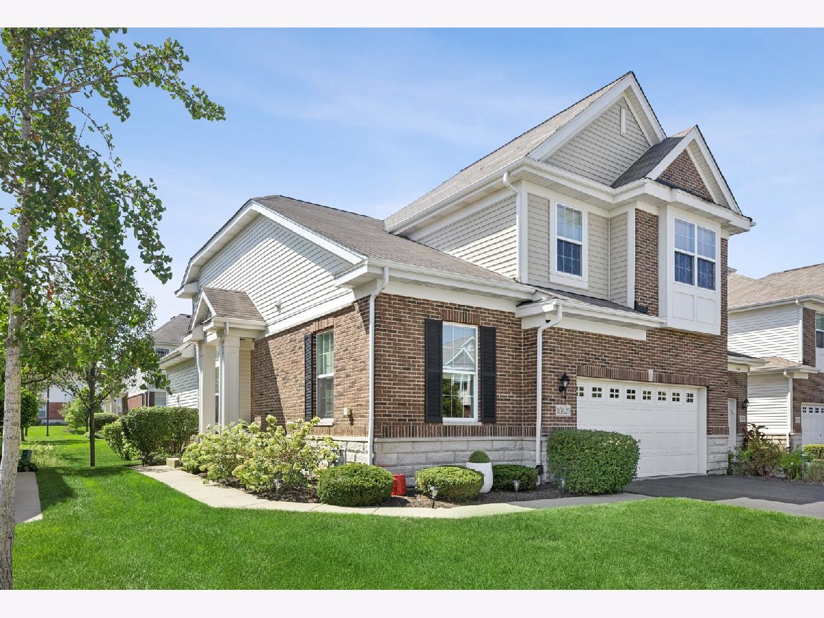 Townhomes For Sale Sheffield Square Orland Park Illinois, 10629 154th Street