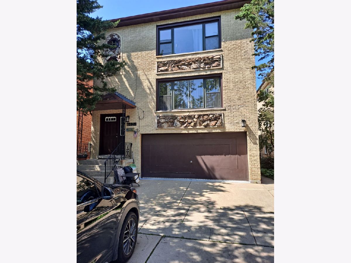  Rented Chicago Illinois, 6404 Dakin