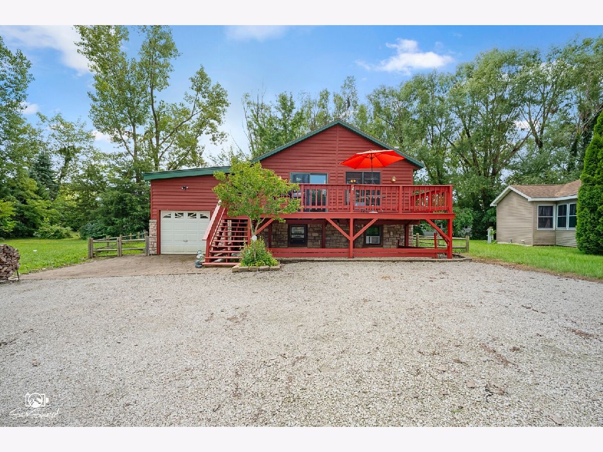 Homes For Sale Shadow Lakes Wilmington Illinois, 138 Little Musky Circle