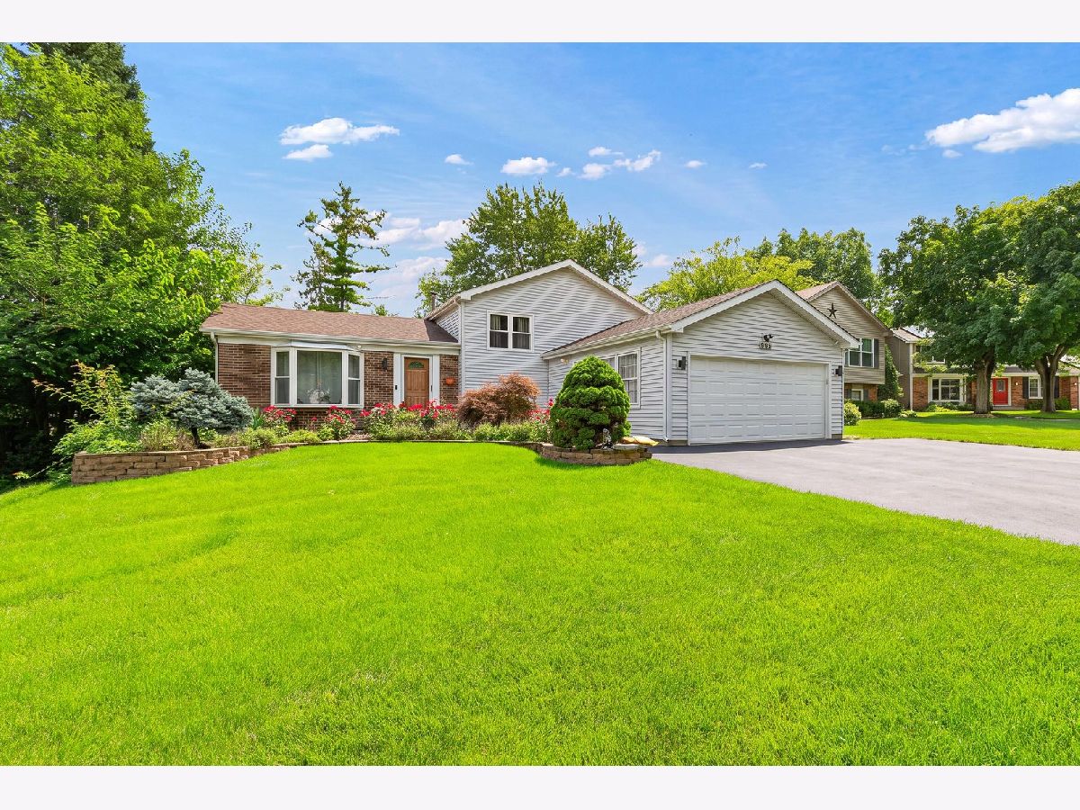  For Sale Lake Zurich Illinois, 850 Silverwood Court