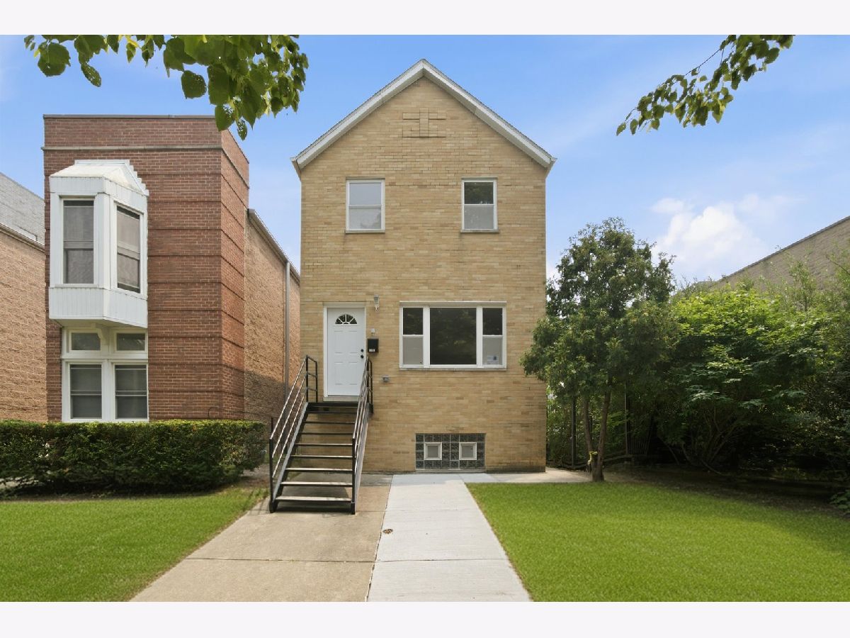  For Sale Chicago Illinois, 3343 Michigan Avenue
