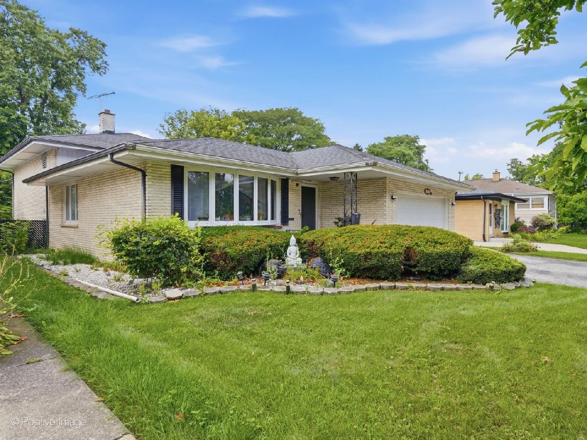  For Sale Brookfield Illinois, 4308 Elm Avenue