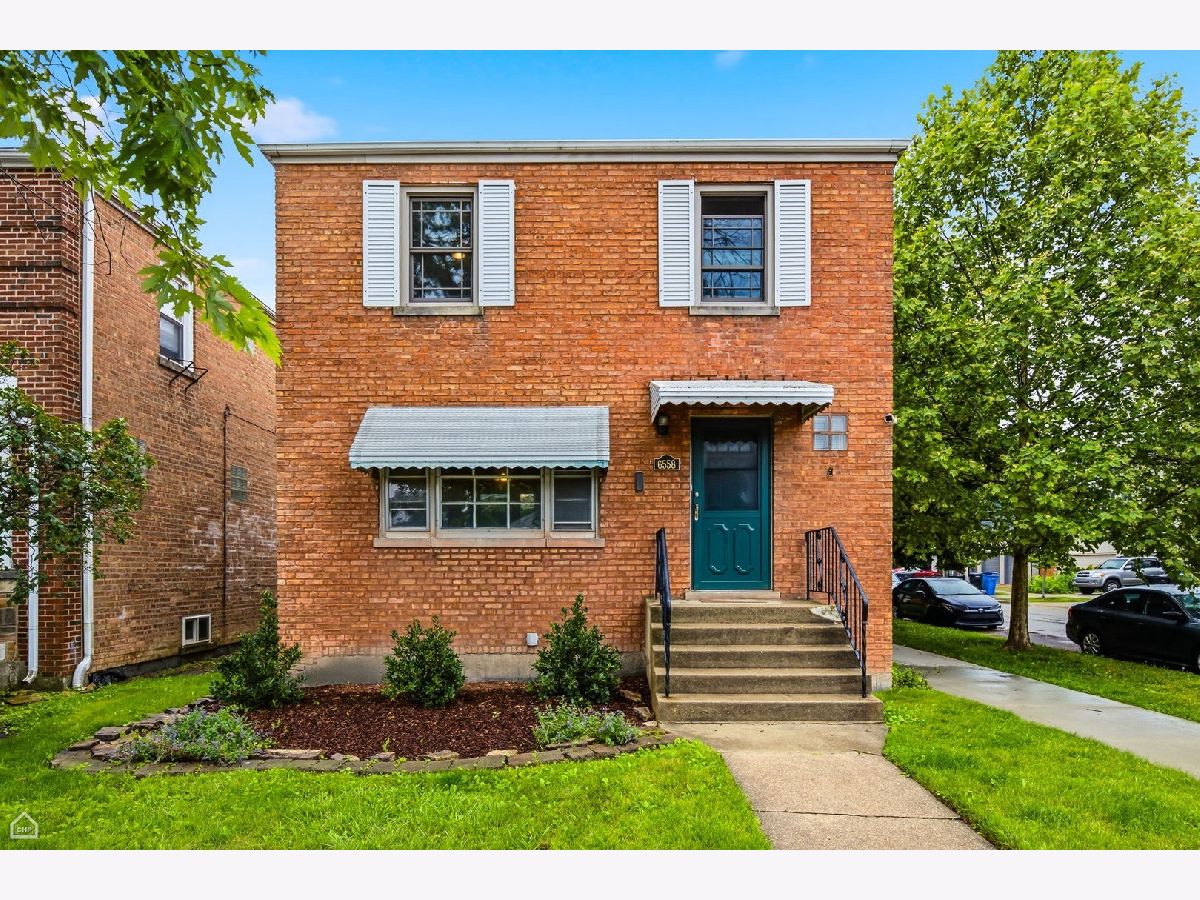  Rented Chicago Illinois, 6558 Troy