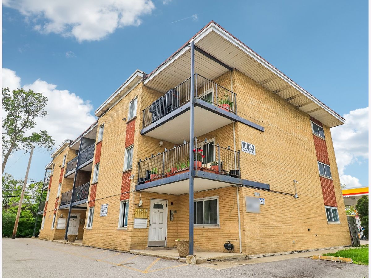  For Sale Schiller Park Illinois, 10033 Irving Park Road