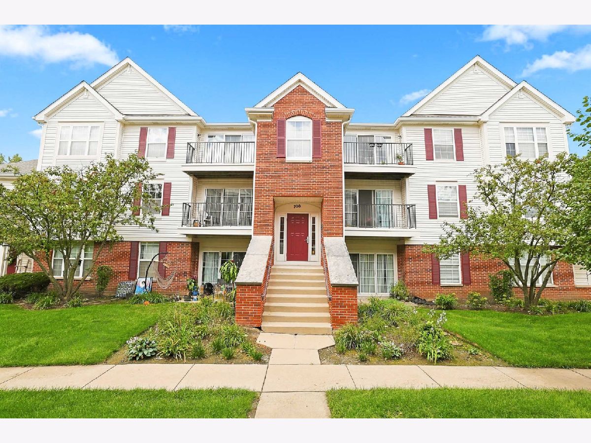  For Rent Wheeling Illinois, 700 Mill