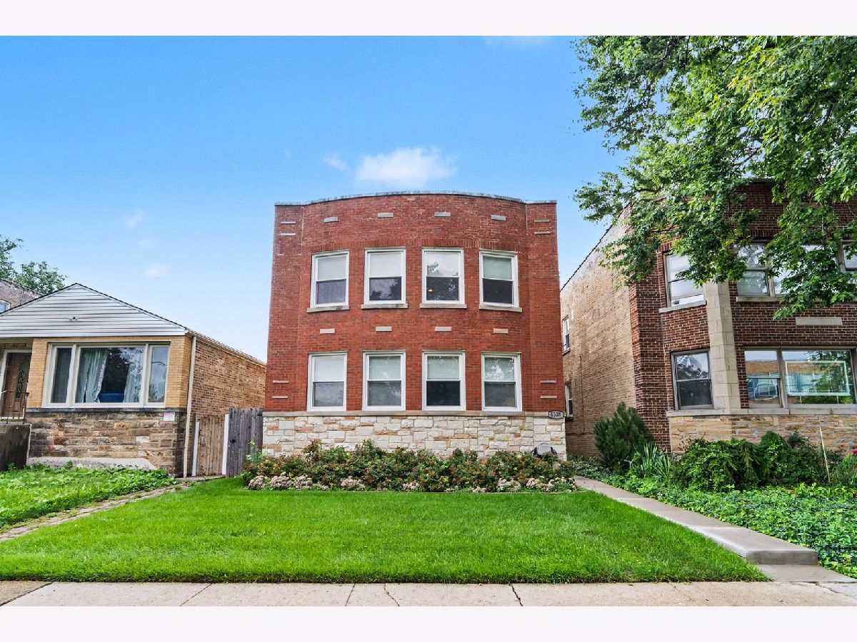  Rented Chicago Illinois, 6328 Whipple