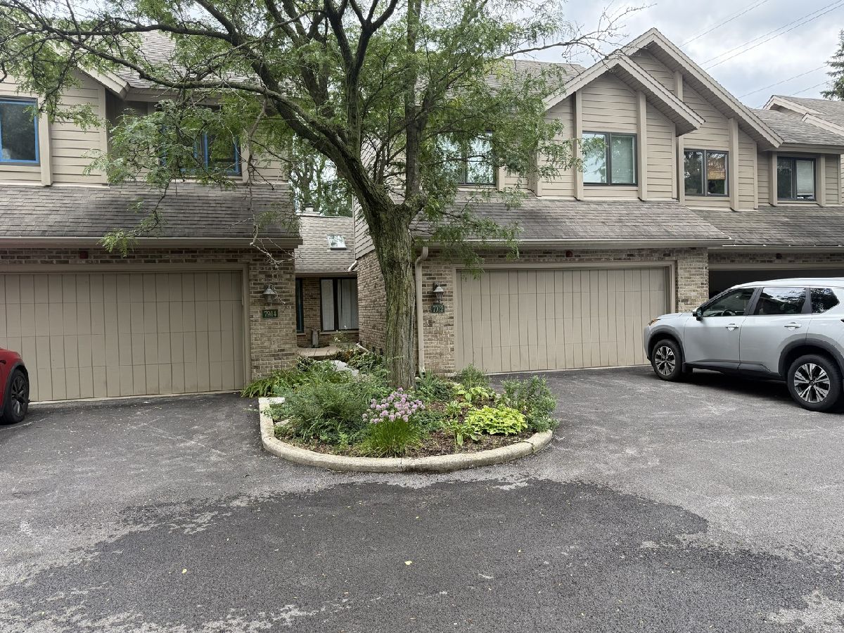  For Rent Burr Ridge Illinois, 7912 Garfield