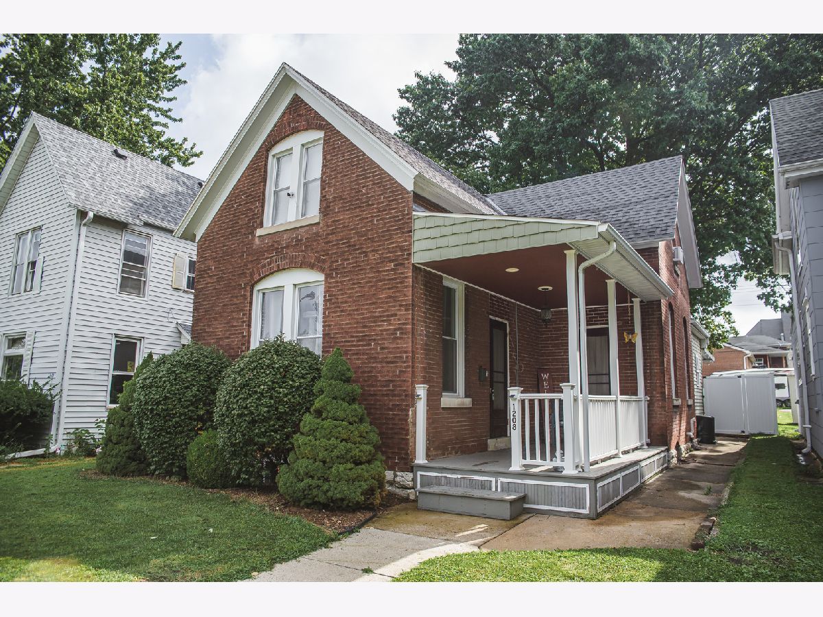  For Sale Quincy Illinois, 1208 9th Street