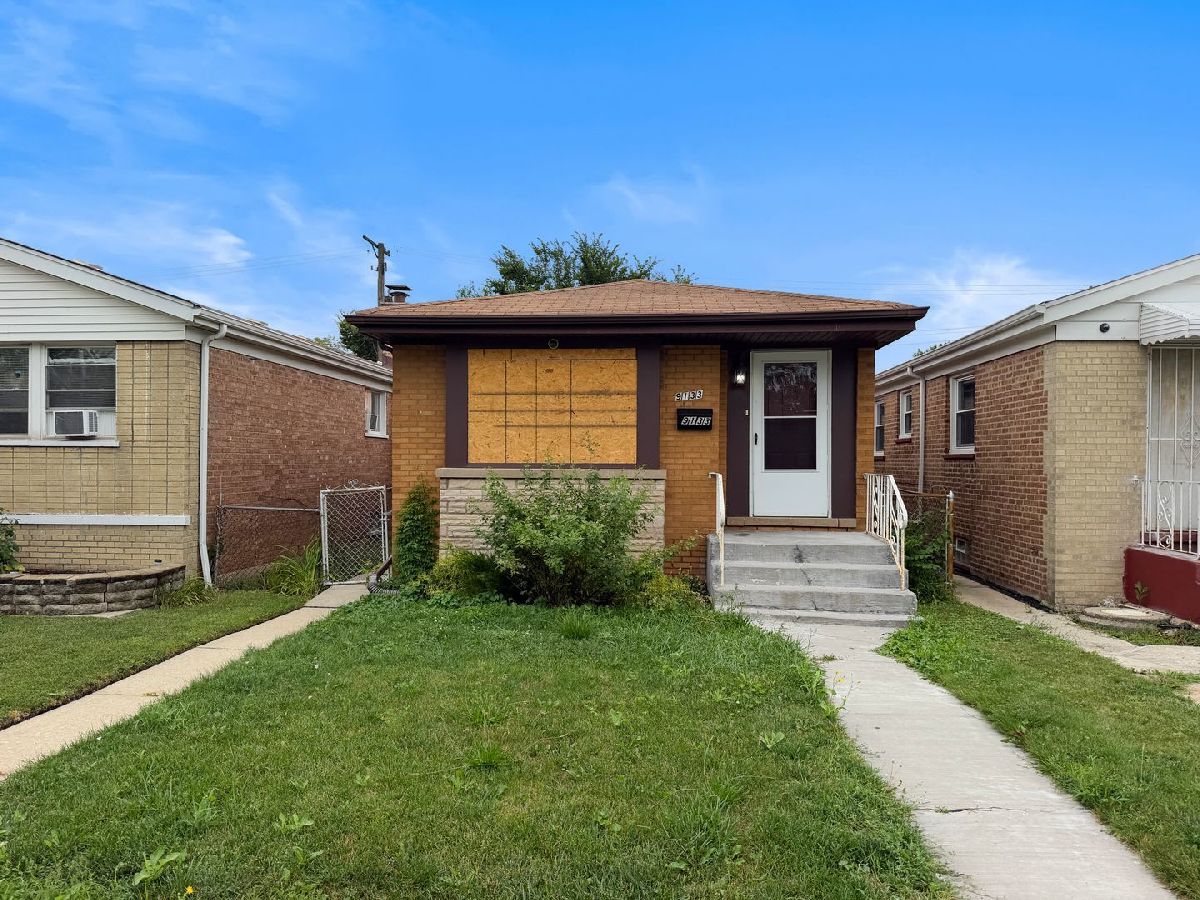  For Sale Chicago Illinois, 9133 Halsted Street