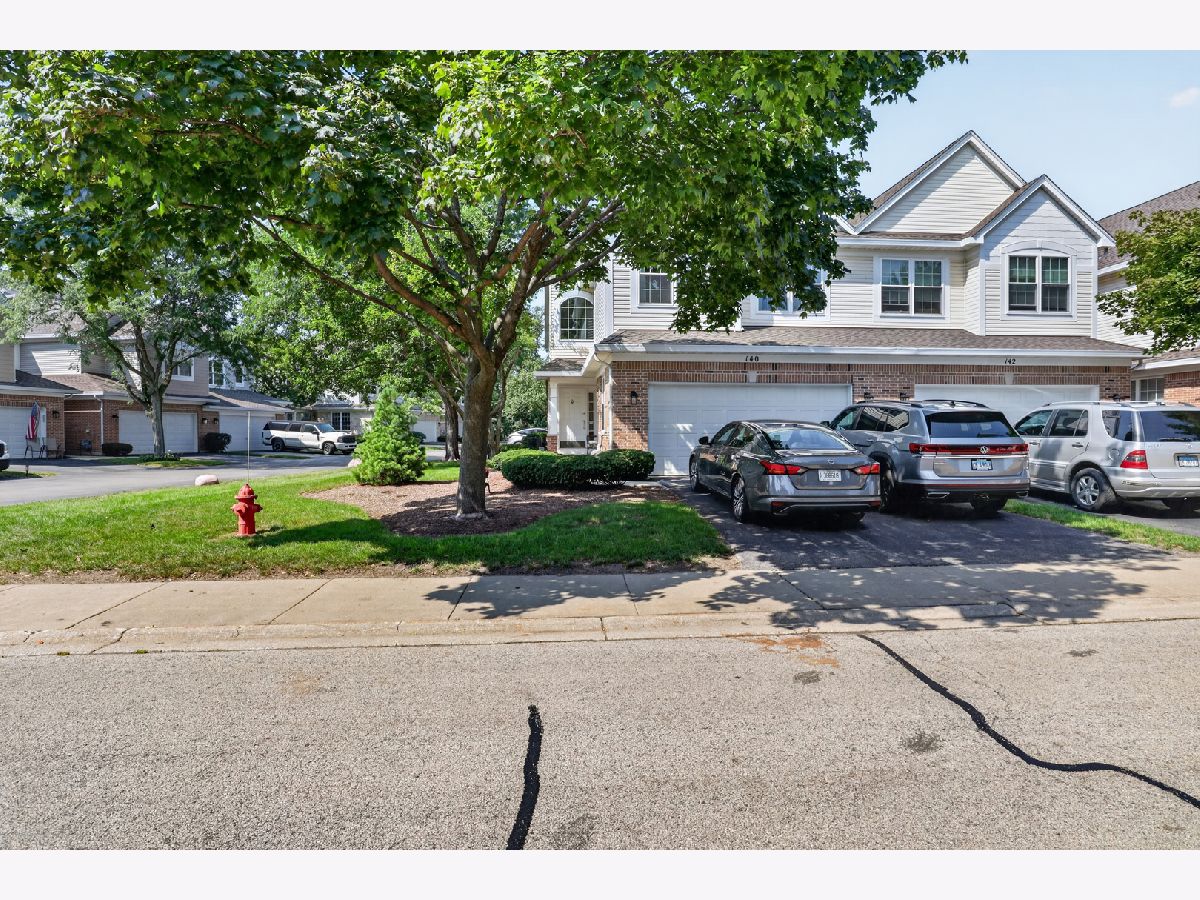  For Sale Itasca Illinois, 140 Bay Drive