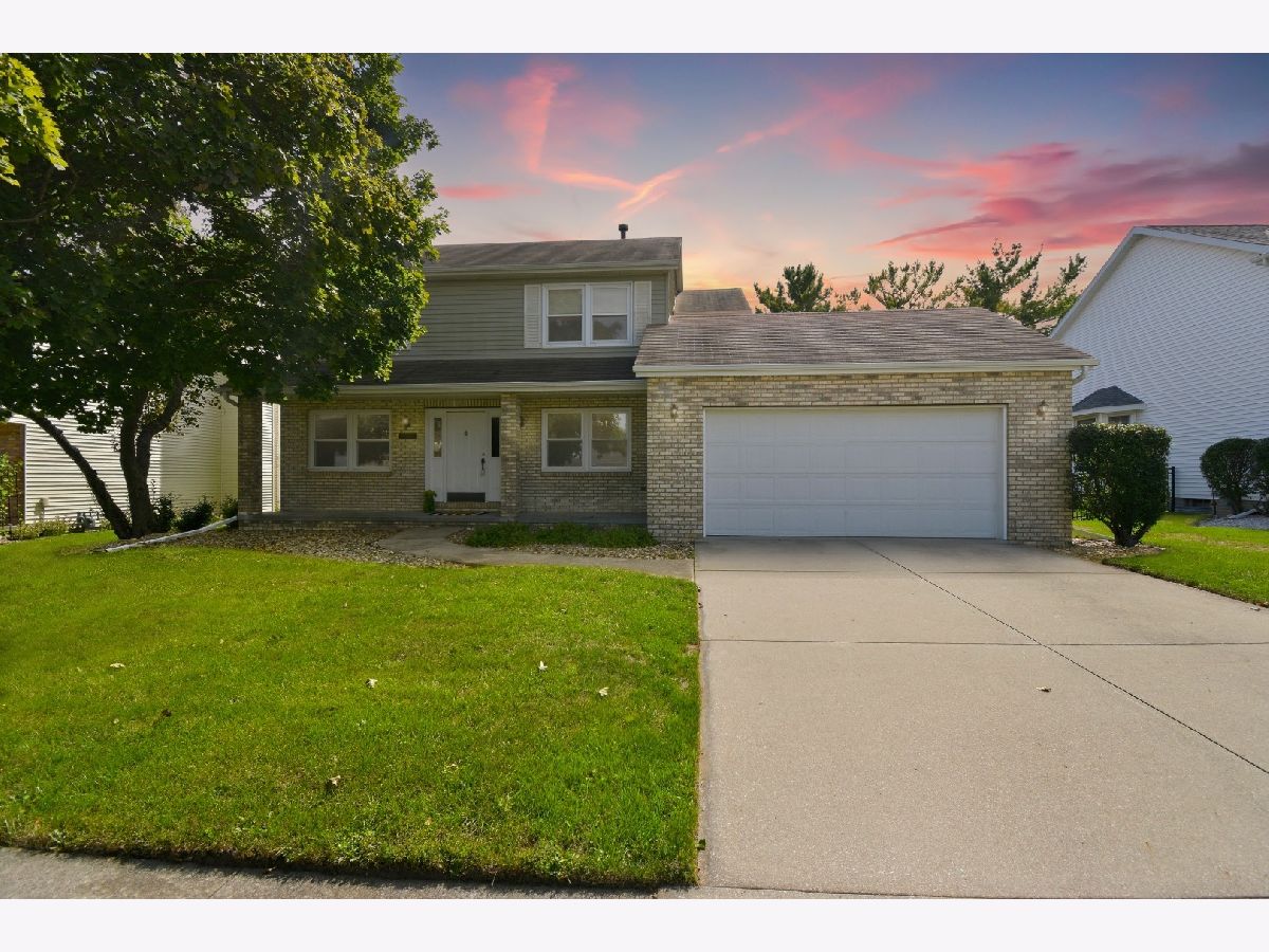 Homes Sold Ridgecrest Bloomington Illinois, 3007 Providence