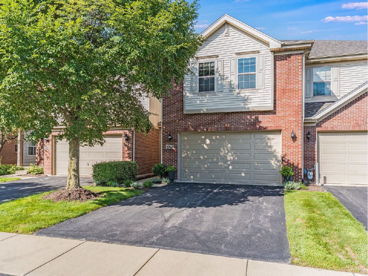Townhomes For Sale Mayfair Naperville Illinois, 2767 Blakely Lane