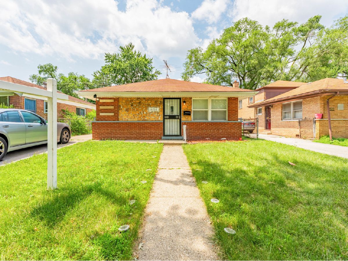  For Sale Dolton Illinois, 14732 Dorchester Avenue
