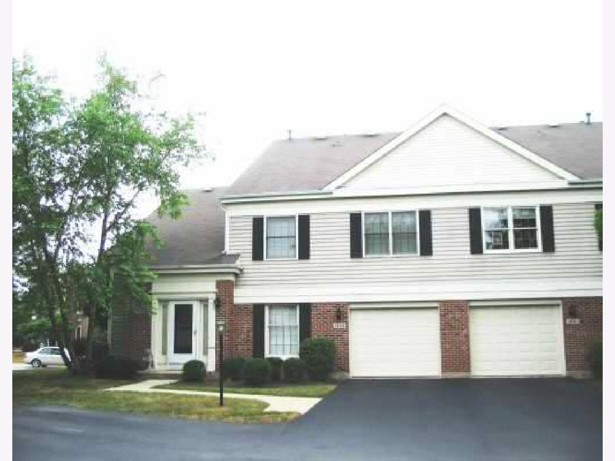  For Rent Arlington Heights Illinois, 1933 Charter Point