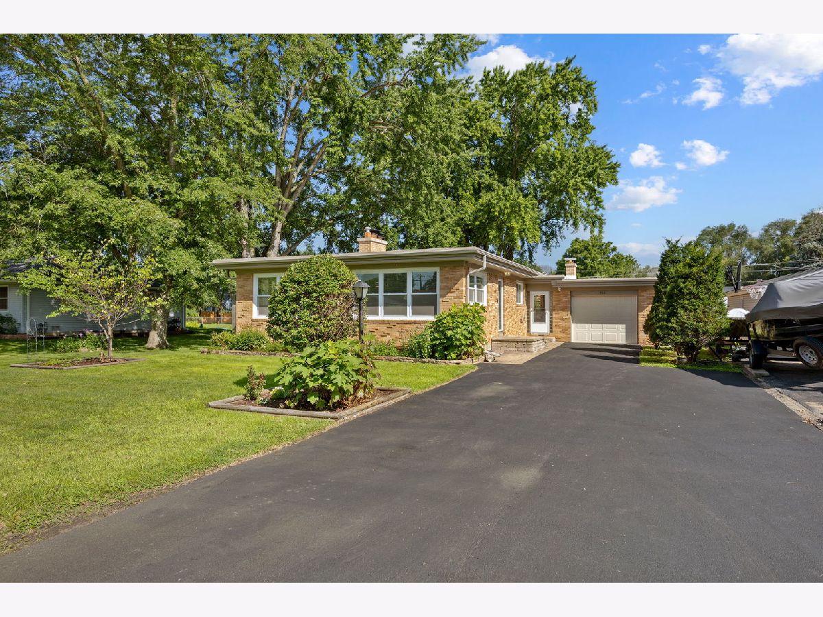  For Sale South Elgin Illinois, 510 Spring Avenue