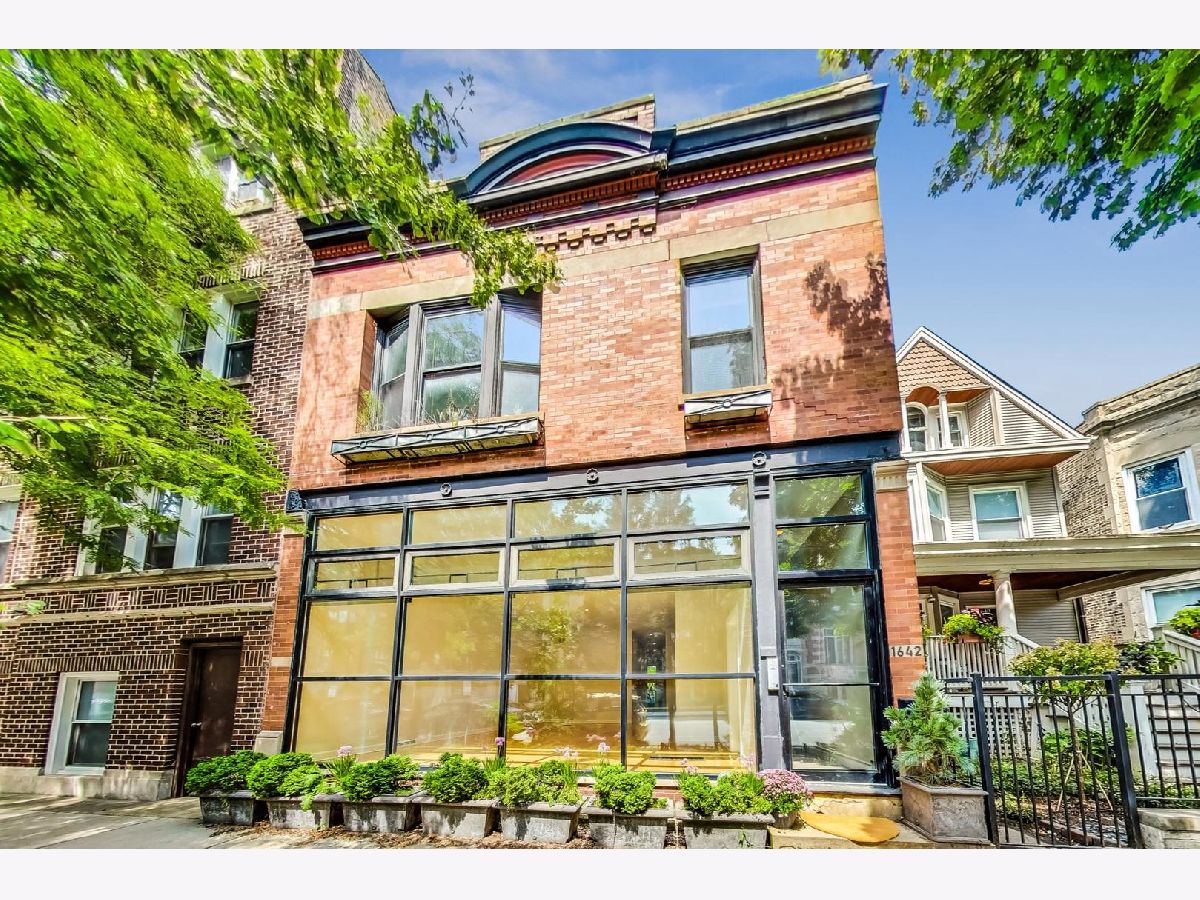  Rented Chicago Illinois, 1642 Bryn Mawr